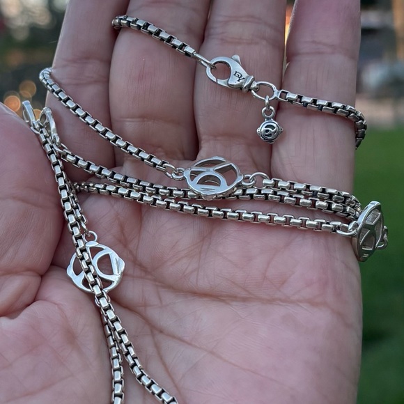 David Yurman DY Logo Station Necklace - Picture 5 of 5